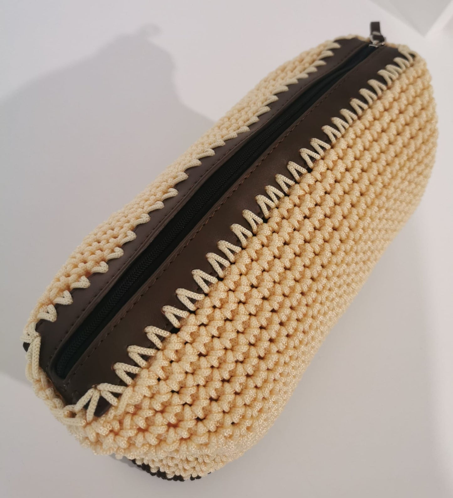 POCHETTE ALL'UNCINETTO