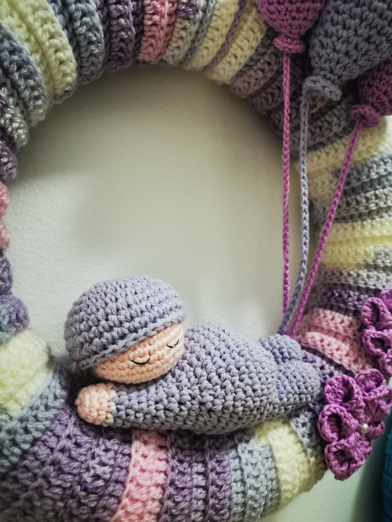 GHIRLANDA NASCITA ALL'UNCINETTO MISTO COTONE/ACRILICO