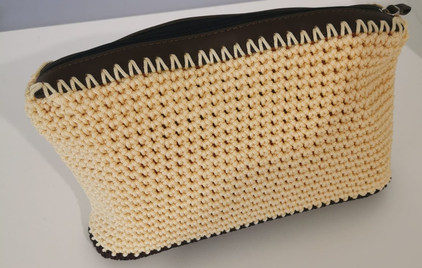 POCHETTE ALL'UNCINETTO