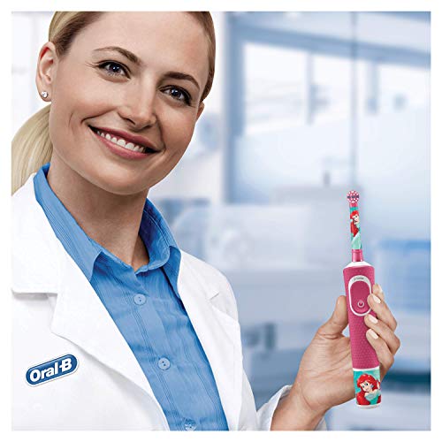 Oral-B Kids Spazzolino Elettrico Ricaricabile, 1 Manico con Personaggi Disney Principesse, per Età da 3 Anni - Eccomi OnLine